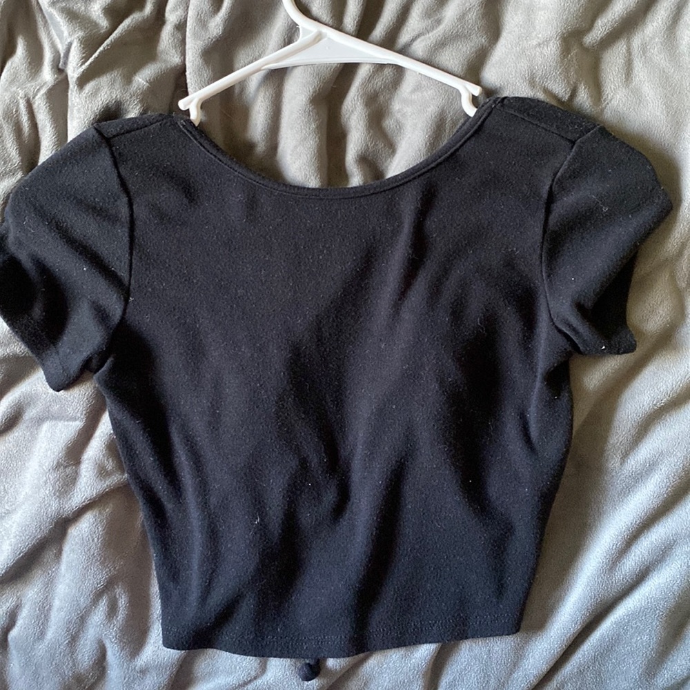 Black cross back top